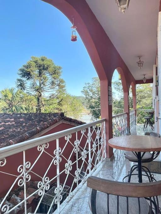 Mirante Do Lago - Suite Gold Miguel Pereira Exterior photo